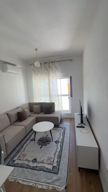 Affitto | Apartament 1 + 1 | Ali Demi | 450 €/mese