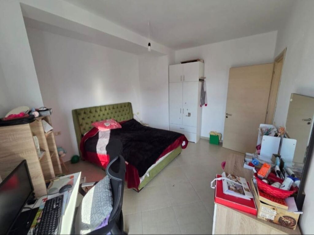 JEPET APARTAMENT 2+1 ME QERA - ALI DEMI, TIRANE