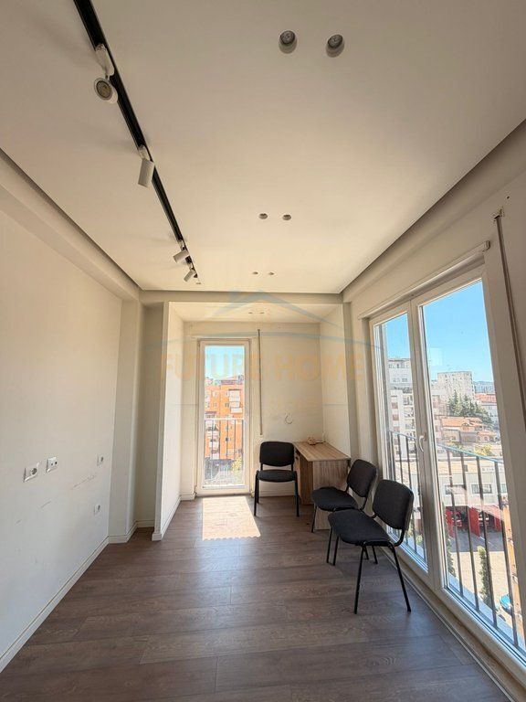 For Rent, Office Space 3+1+2, Frosina Plaku Street, Tirana