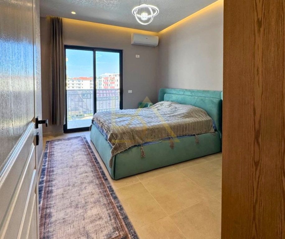 Shitet Apartament 1+1 + Post Parkimi – Golem