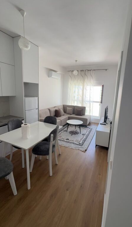 Affitto | Apartament 1 + 1 | Ali Demi | 450 €/mese