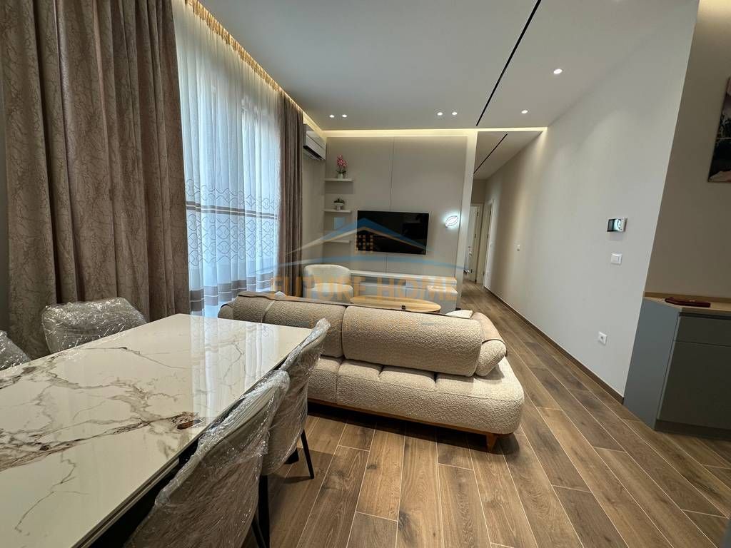 Rent, Apartment 2+1 + Veranda + Parking!!