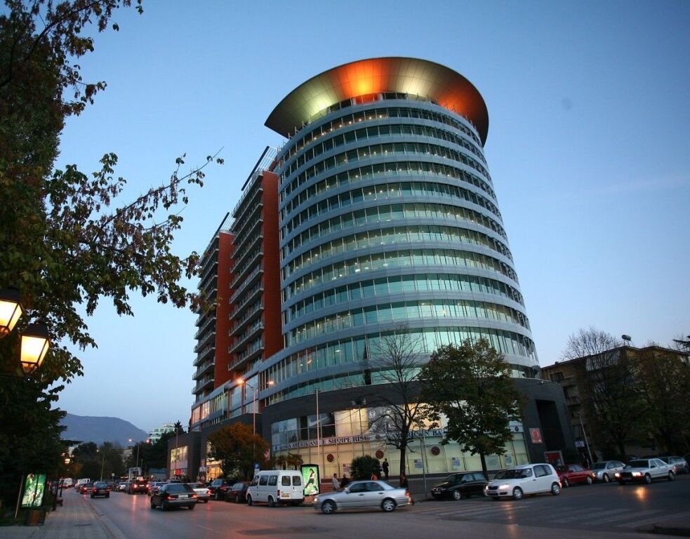 📌Shitet Dyqan – ETC, Tiranë