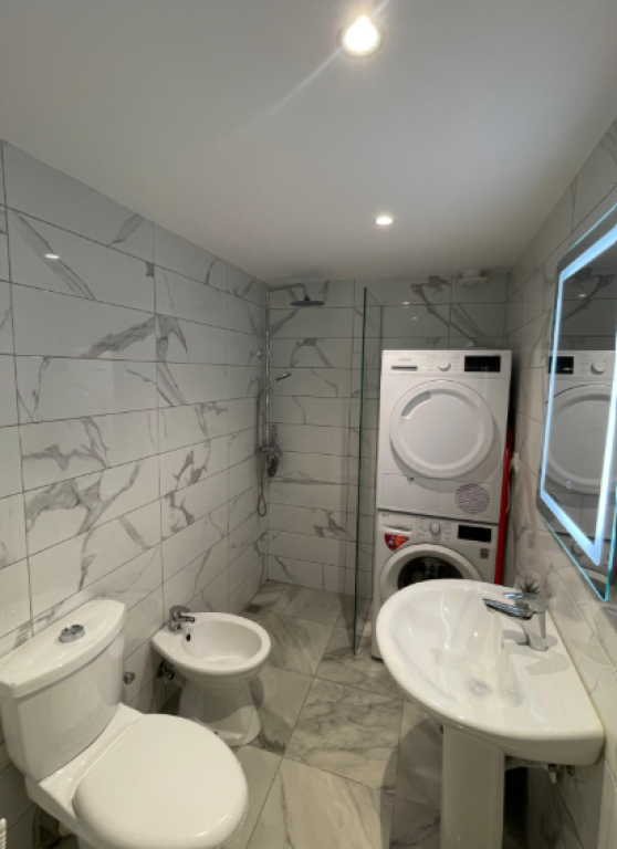 🏡 FOR SALE DUPLEX – DRY LAKE