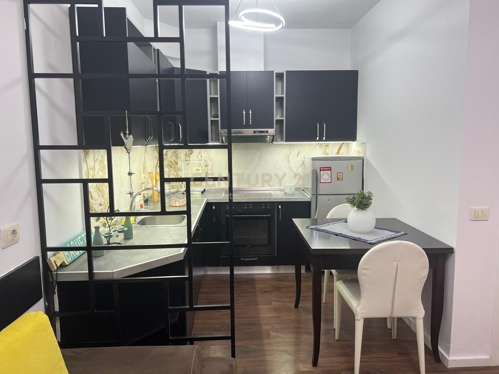 Tabakëve Mosque, 1+1 Apartment for rent