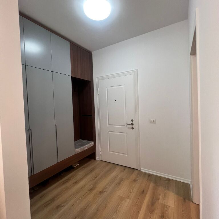 🏡 Shitet 2+1 + ballkon + garderobë në Don Bosko, Rruga Egnatia. 💶245.000 euro