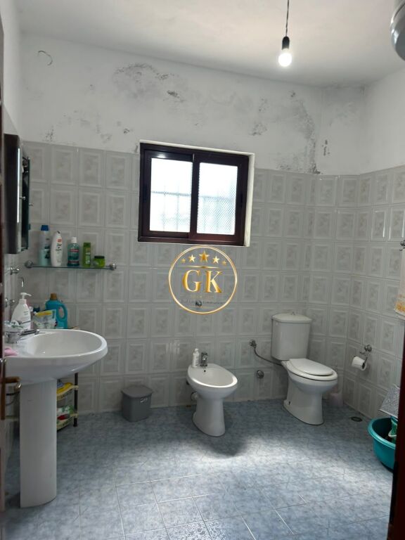 🏢✨ SHITET VILE 3 KATËSHE NË ZONËN E SHIJAKUT ✨🏢