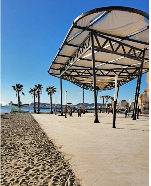 APART-HOTEL FOR SALE ON THE BEACH, 50M FROM THE SEA !!!
