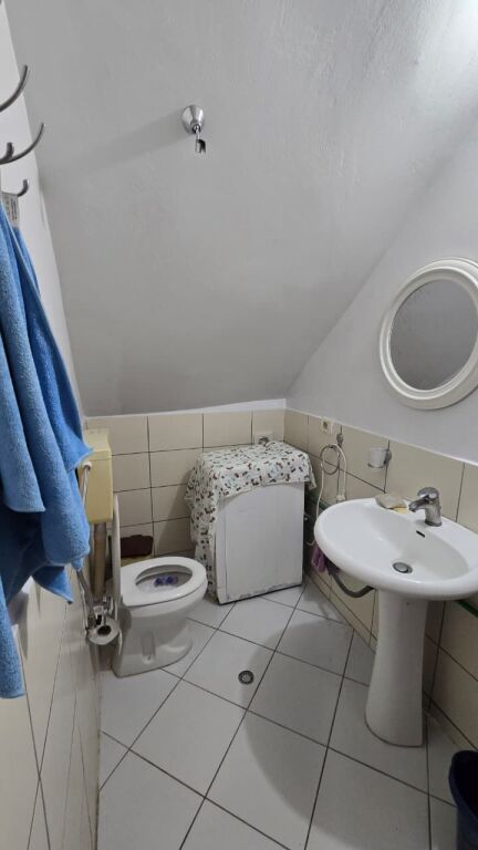 Tirane, jepet me qera garsonier  Kati 0, 50 m² 320 € (Rruga Lidhja e Prizrenit, Tiranë, Albania)
