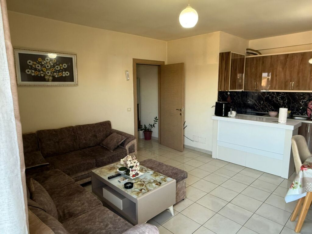 SHITET APARTAMENT 3+1, NE PLEPA!