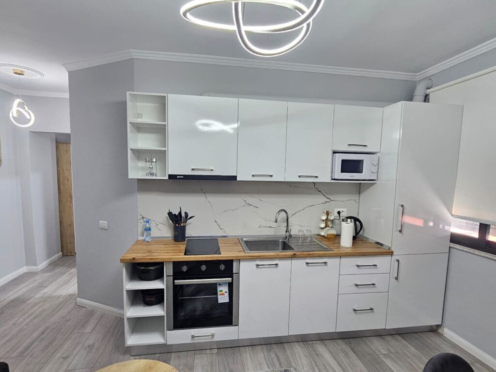 🏡 **SHITET APARTAMENT 1+1 – GRAND BLUE FAFA**