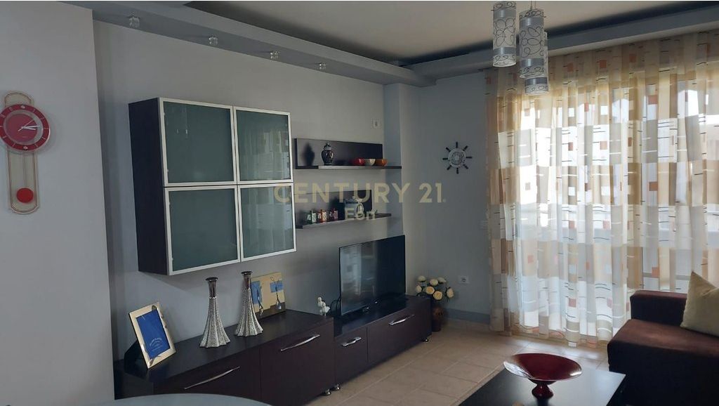 Esclusivo! Vendesi Appartamento 1+1 sulla Prima Linea del Mare – Shkëmbi i Kavajës, Durres!