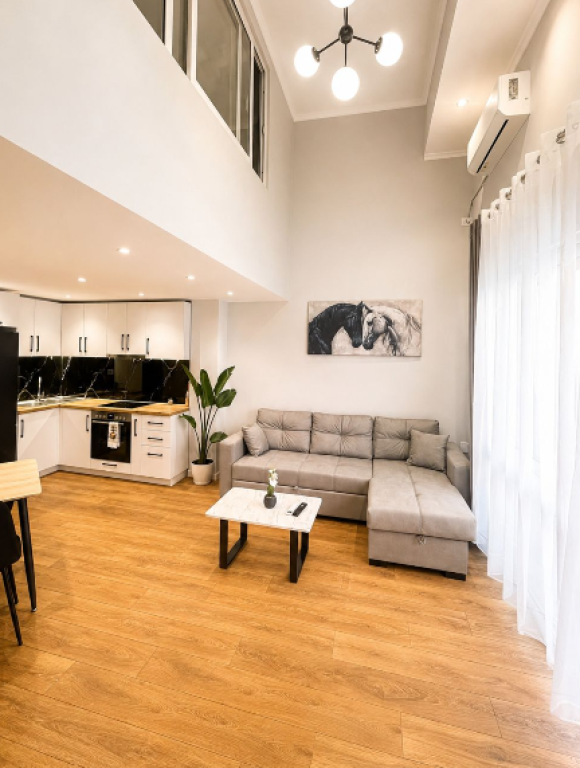 🏡 FOR SALE DUPLEX – DRY LAKE