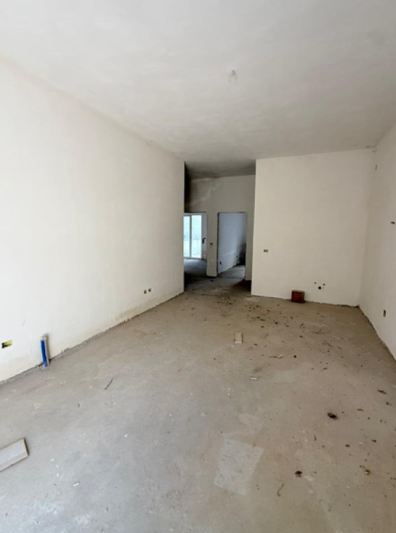 FOR SALE 3+1 APARTMENT WITH VERANDA – MATEO COMPLEX, ZOOLOGICAL GARDEN