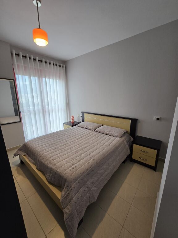 Apartment 2+1+2 and balcony for sale in Zog të Zi