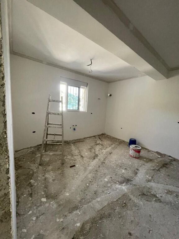 Vilë dy kateshe për Shitje në Durrës, ish fabrika e tullave