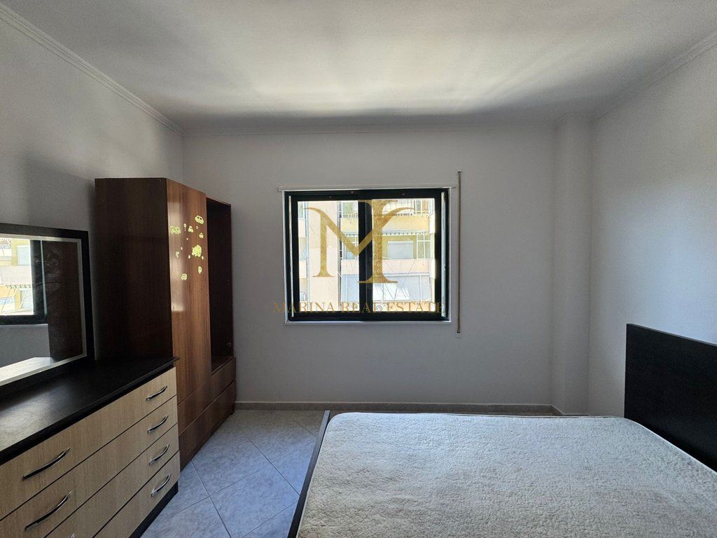 Shitet apartament 1+1 Plazh Iliria, Durres