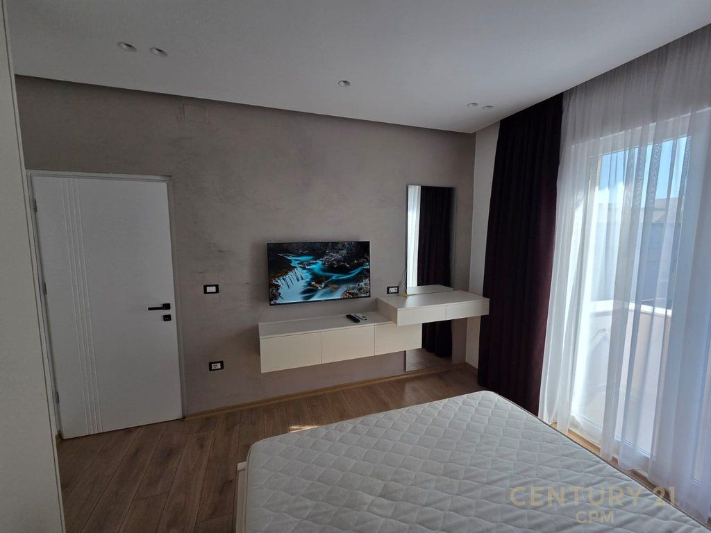 Affittasi 2+1 in Via Barrikadave, Tirana - 890€ | 53 m² 890 € /Mese