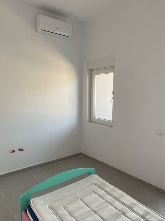 Jepet me qira apartamet 2+1 në Farkë