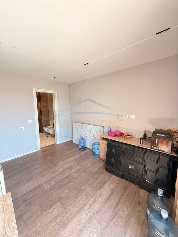 For Rent, Office Space 3+1+2, Frosina Plaku Street, Tirana