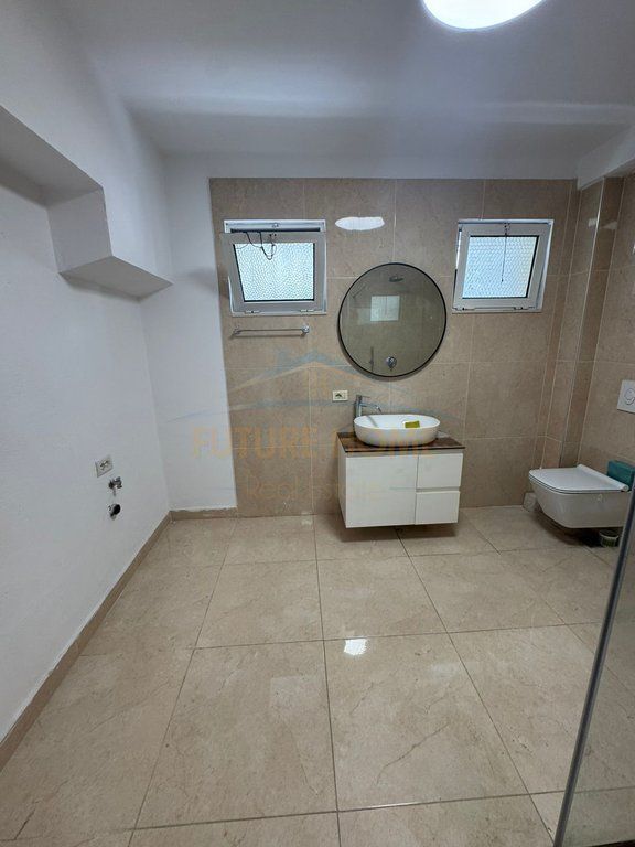 Rent, Business Premises for offices, Margarita Tutulani Street, Tirana