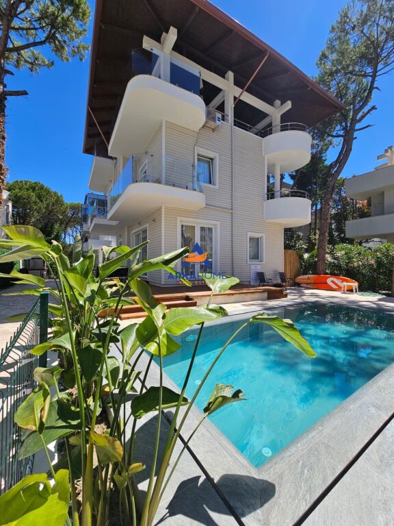 SHITET VILE 2 KATESHE "DURRES, SHKEMBI I KAVAJES" 1.300.000 EURO