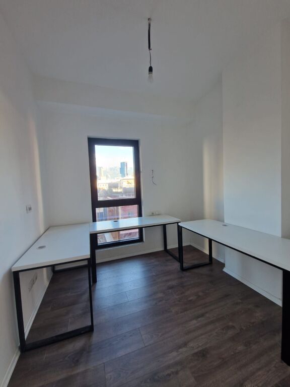 Appartamento 2+1 in affitto – Garden Building, Rr. e Kavajës !