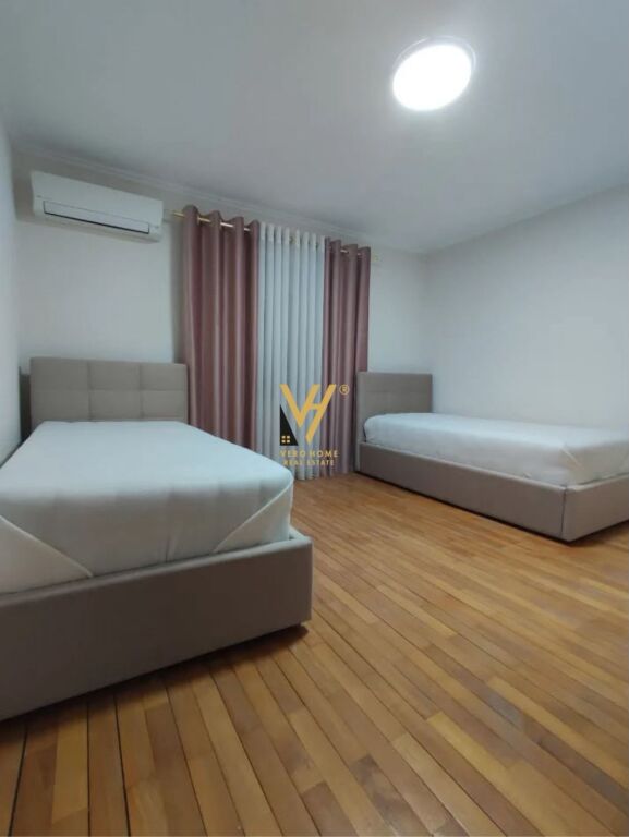 JEPET APARTAMENT 2+1+BLK ME QERA TEK RRUGA FORTUZI 800 EURO