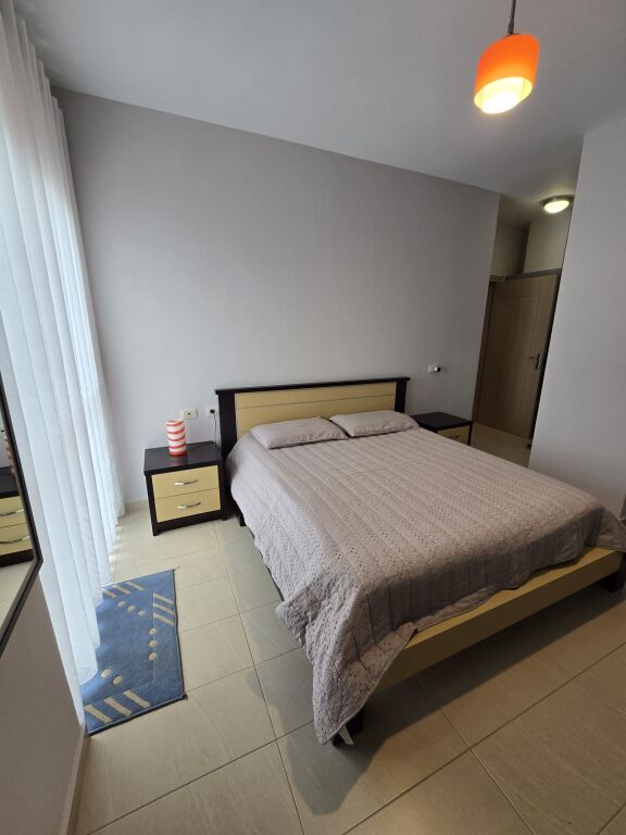 Apartment 2+1+2 and balcony for sale in Zog të Zi
