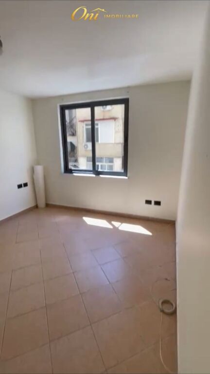 OFFICE FOR RENT IN BLLOK