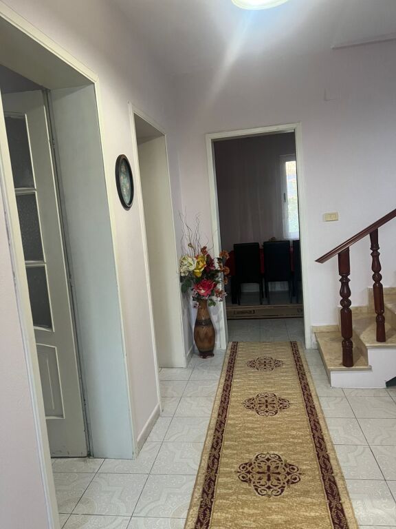 🏡Jepet apartament 1+1+ Post parkimi ne Laprake