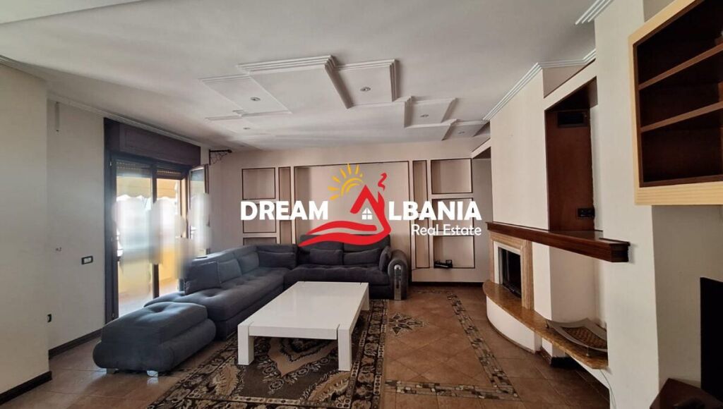 Jepet Apartament 3+1+2 me qera afer rrethrrotullimit te Komuna Parisit, Tirane (ID 4231500)