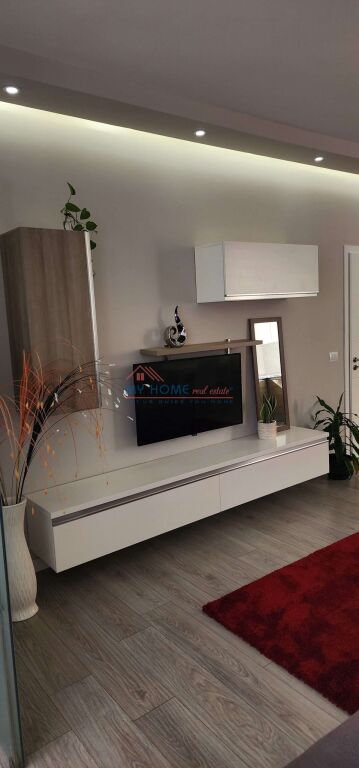Apartament 1+1 me qera Tek Myslym Shyri Tirane