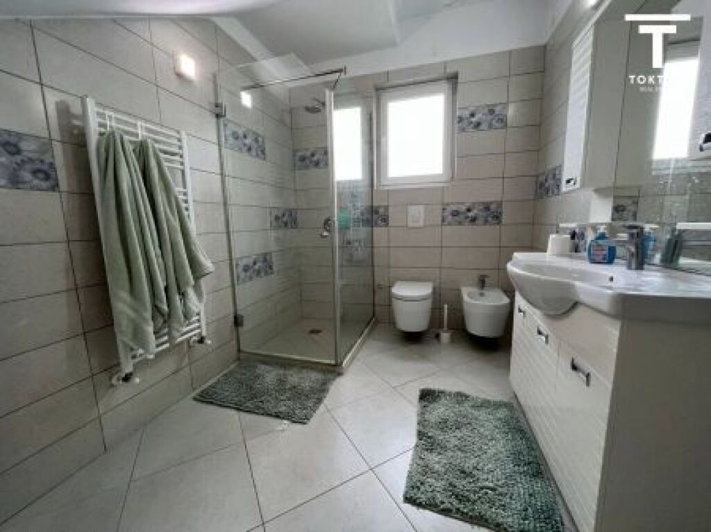 RENT, SEMI-DETACHED VILLA, LUNDËR, TEG