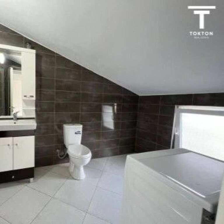 RENT, SEMI-DETACHED VILLA, LUNDËR, TEG