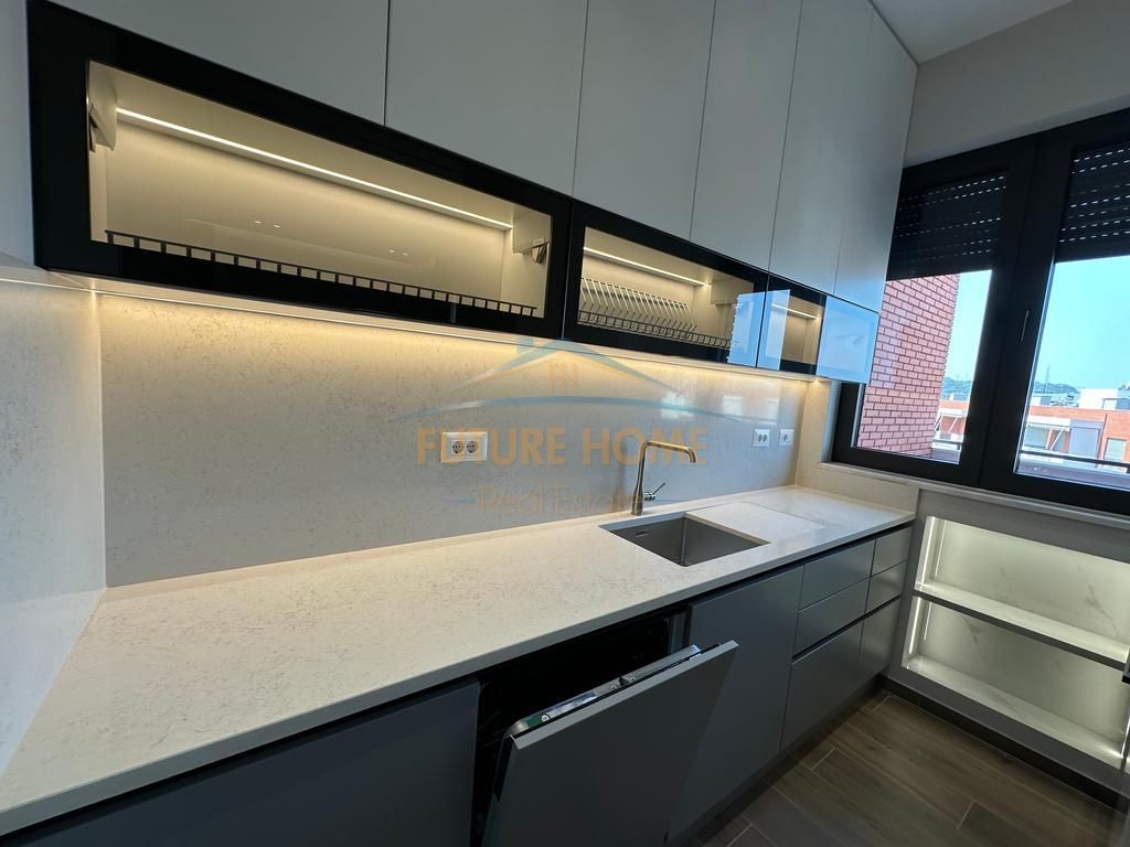 Rent, Apartment 2+1 + Veranda + Parking!!
