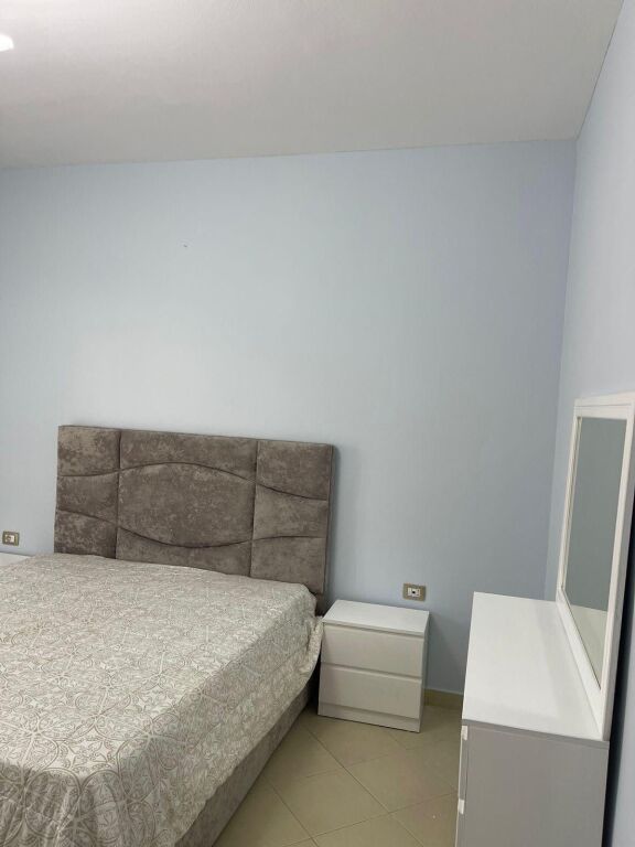 APARTAMENT 2+1 + PARKIM ME QERA NE SAUK TE VJETER