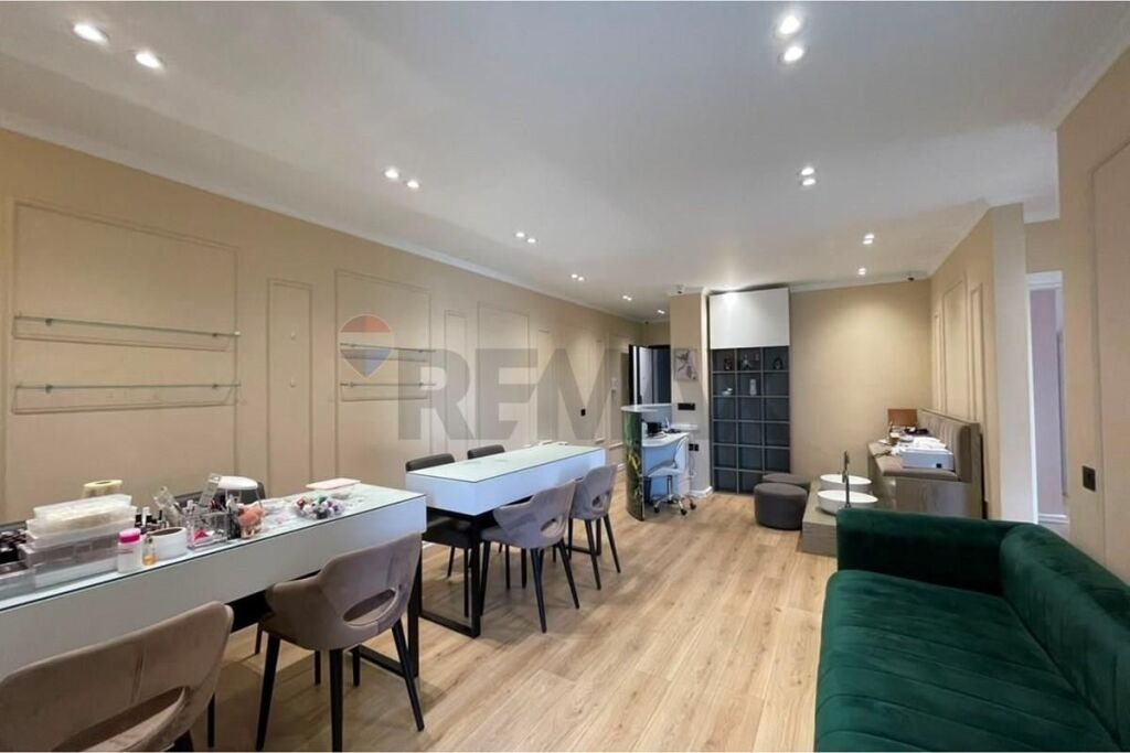 SPACE FOR RENT IN THE FIORI DI BOSCO RESIDENCE