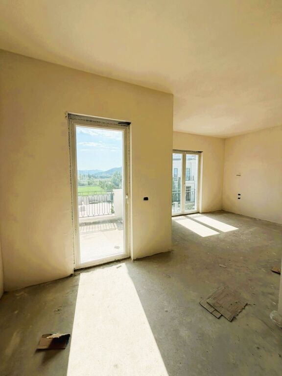 🏡Villa LUSSUOSA con piscina in vendita a Rolling Hills 2✨