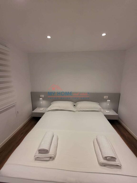 Apartament 1+1 Me Qera Tek Mozaiku ne Tirane