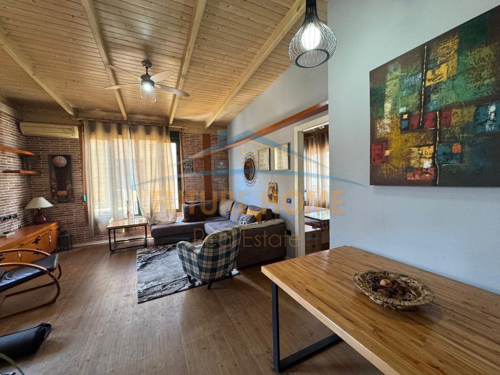 Qira, Apartament 1+1, Kopshti Zoologjik