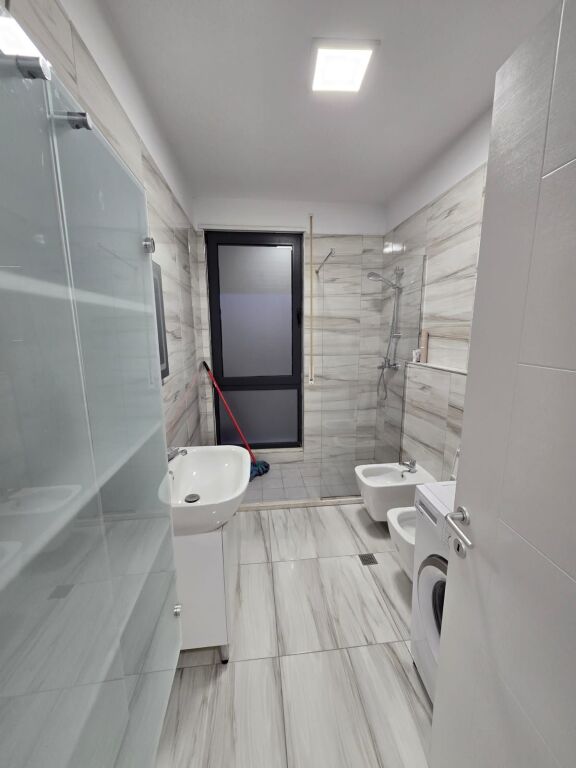 Apartament 1+1 me Qira Ali Demi Tirane