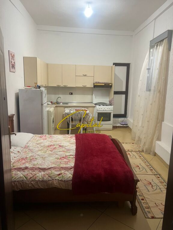 GARSONIERE ME QIRA 40 M2 ALI DEMI 28.000 LEKE