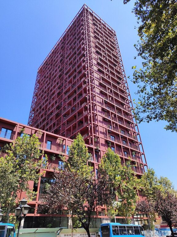 🏢 NEGOZIO PREMIUM IN AFFITTO – Tirana Garden Building