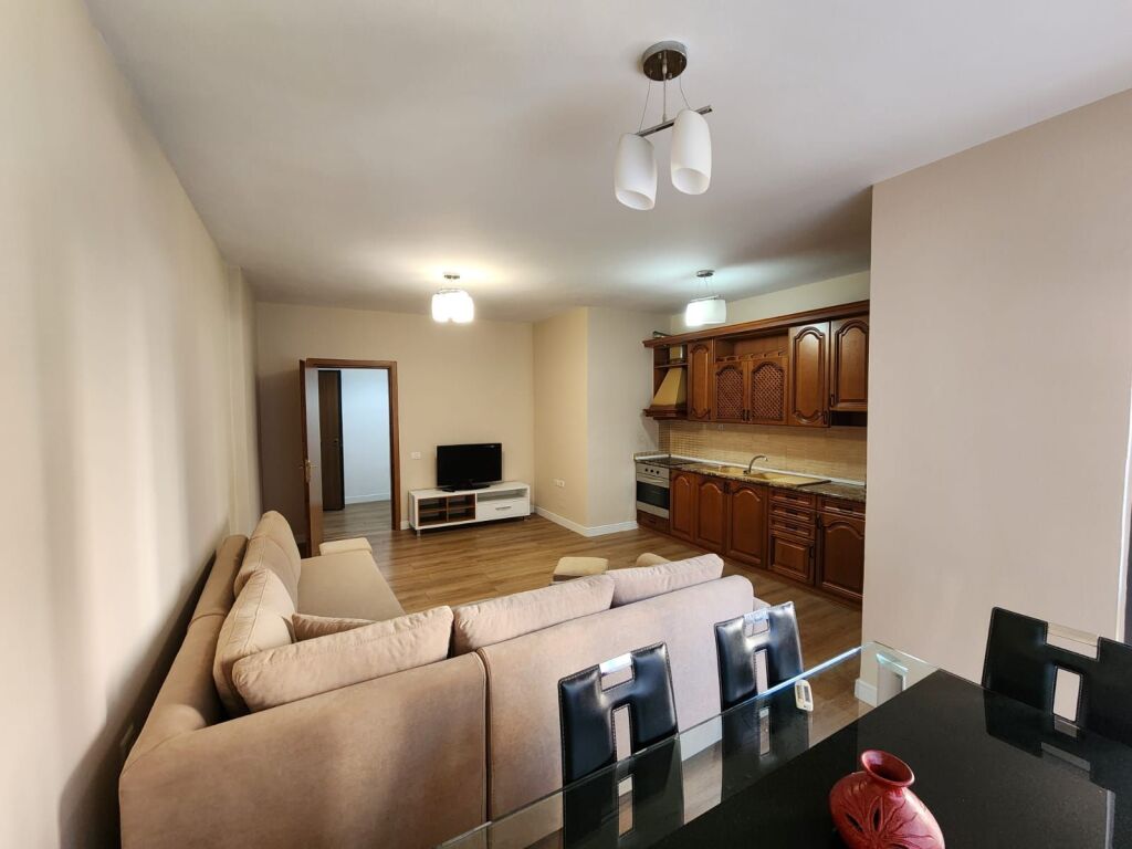 apartament me qira te Frang Bardhi
