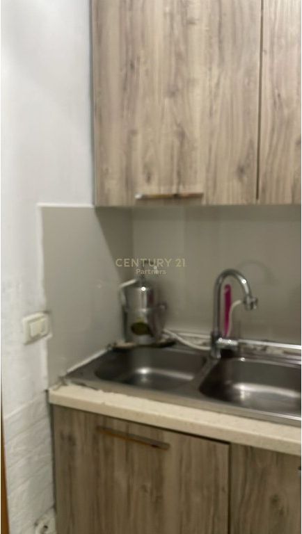 FOR RENT 2+1 APARTMENT IN ASTIR