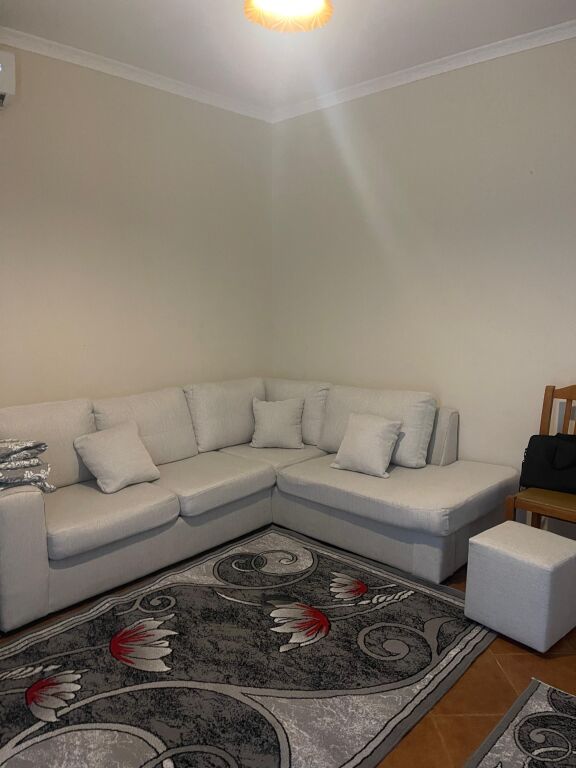 🏡 Jepet me qira apartament 1+1 📍 Misto Mame, Rruga Thoma Koxhaj
