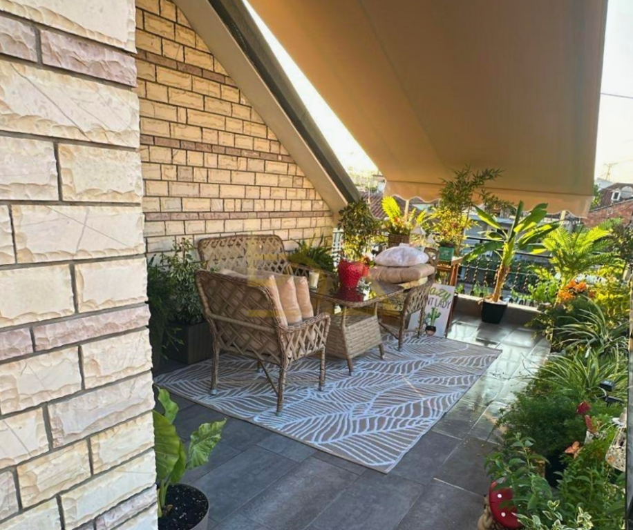 Villa su 3 piani in vendita – Nuovo Boulevard, Tirana