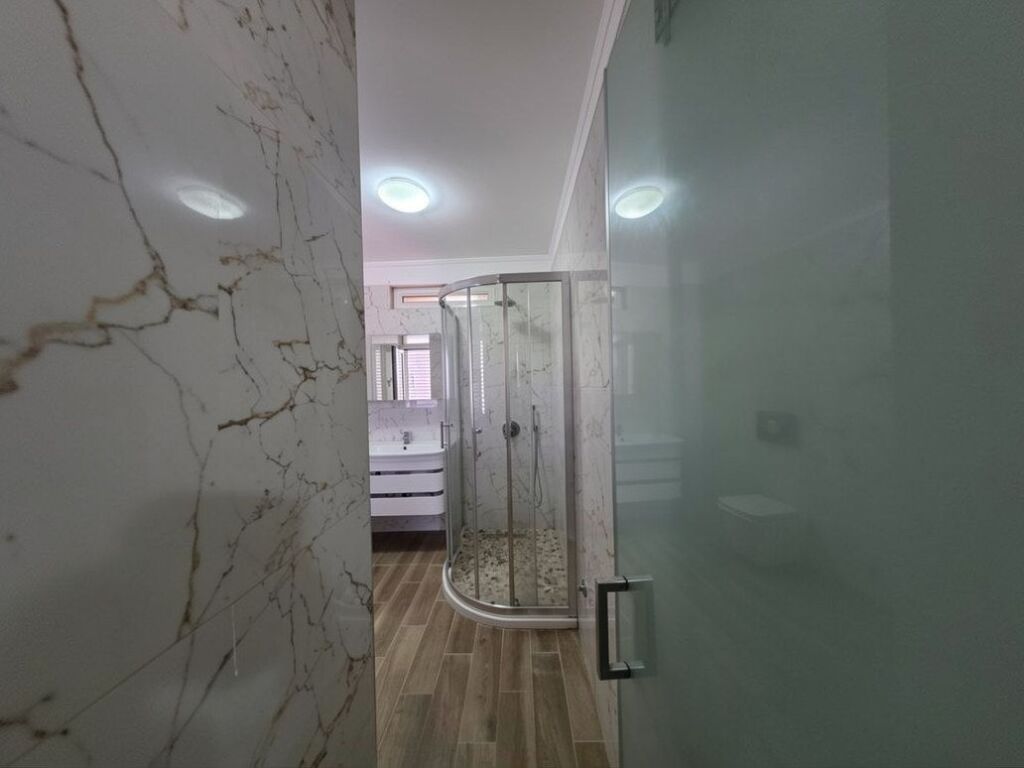 Appartamento 3+1+2 In Affitto - UET, Porcellana