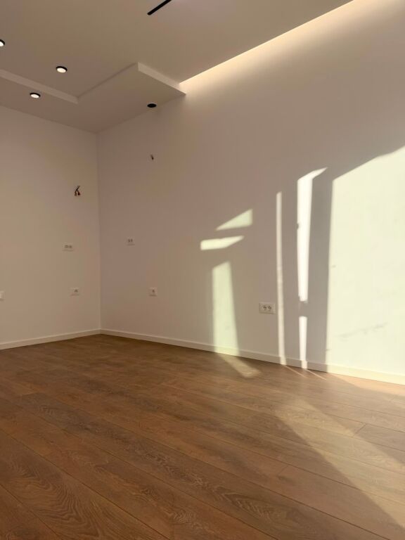 🏡 Shitet Apartament 1+1 Te 21 Dhjetori